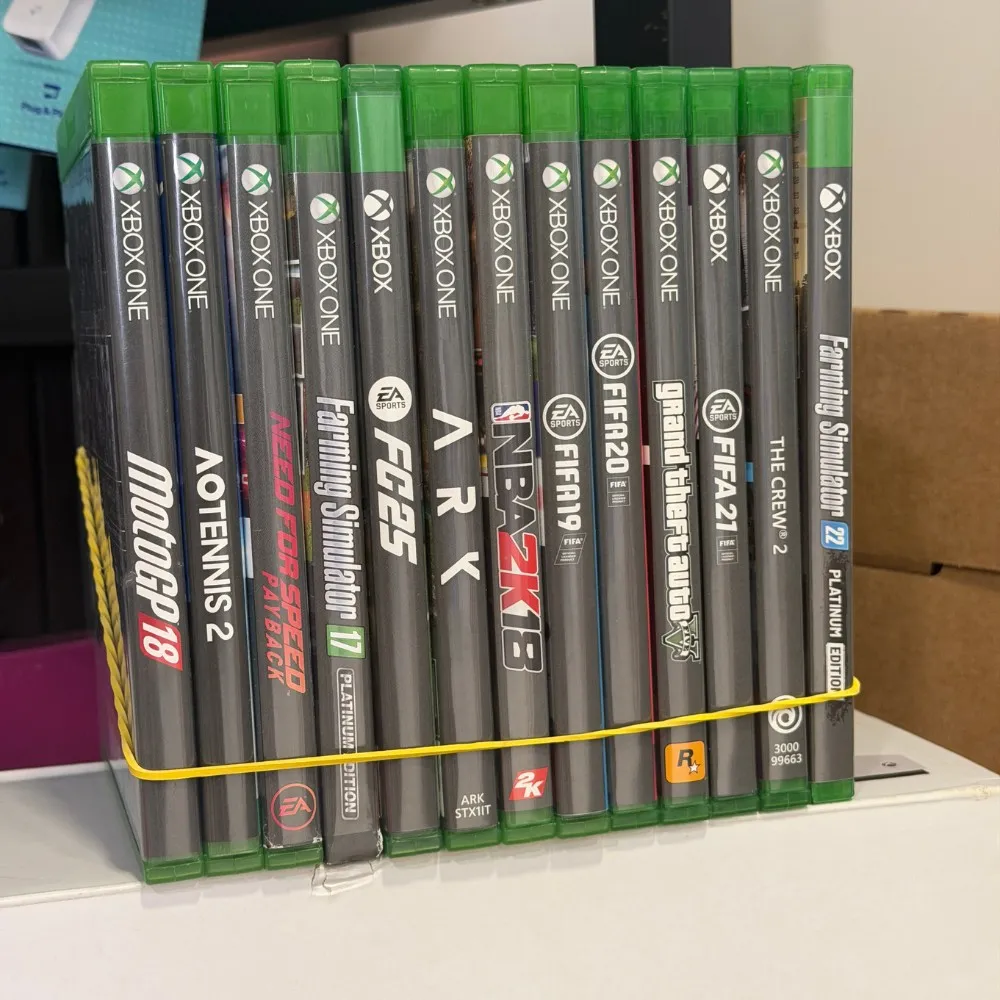 Xbox One S 1TB Usata in Offerta Bundle | TP Store